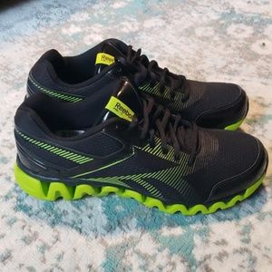 NWOT Reebok ZigLite Running Shoes